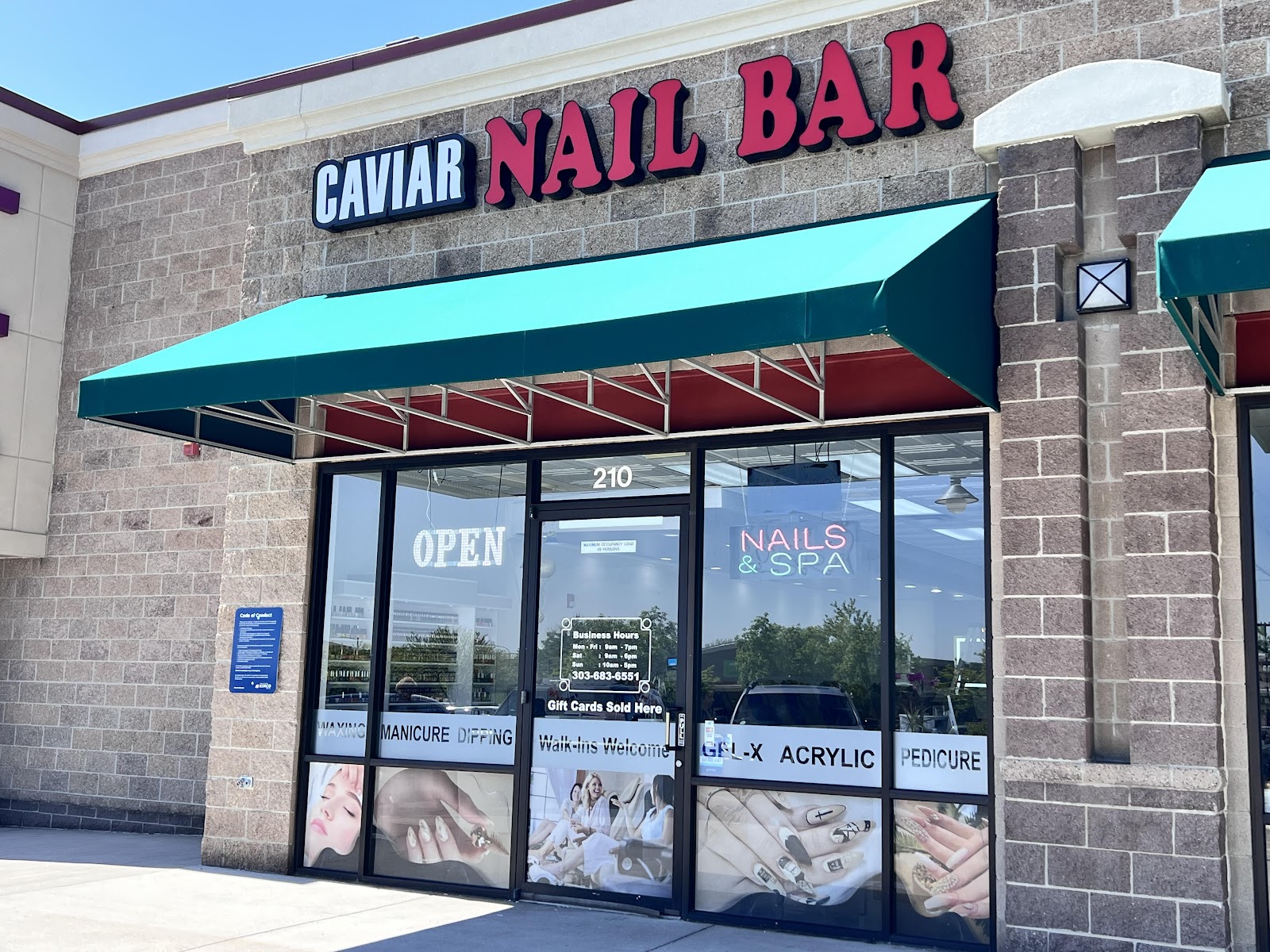 Caviar Nail Bar nail photo 4